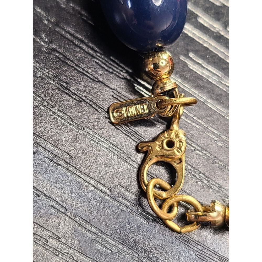 Signed Monet Navy Blue Oval Acrylic Bead Necklace 18" Gold Tone Classic Princess - Picture 6 of 6